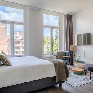 Studio met een King Size Bed op de Tweede Verdieping